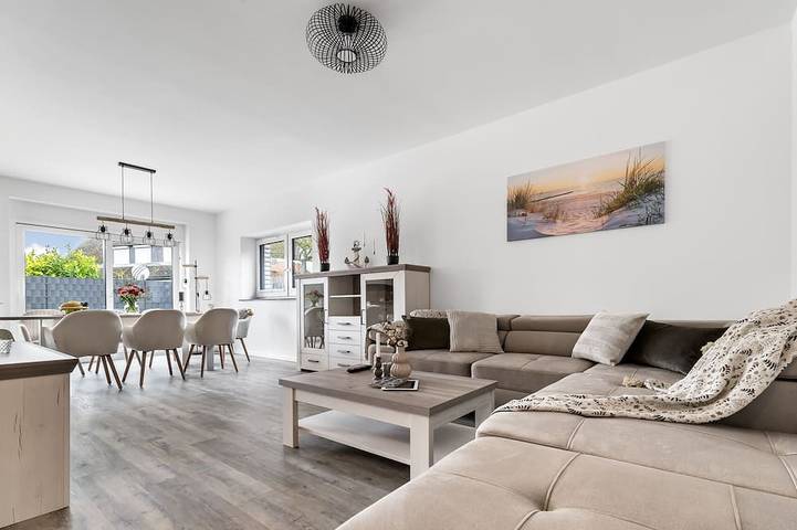 Ferienhaus für 8 Personen, mit Garten und Sauna sowie Terrasse, mit Haustier in Dänschendorf