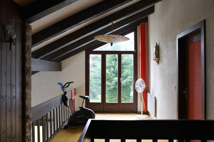 Villa für 5 Personen, mit Terrasse und Ausblick - 1