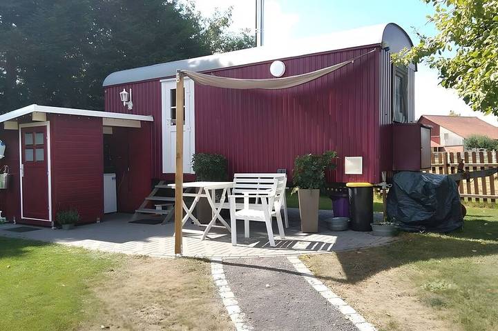 Ferienhaus 'Bauwagen Rhumeblüte' mit privater Terrasse, Garten und Internet in Rüdershausen, Harzvorland