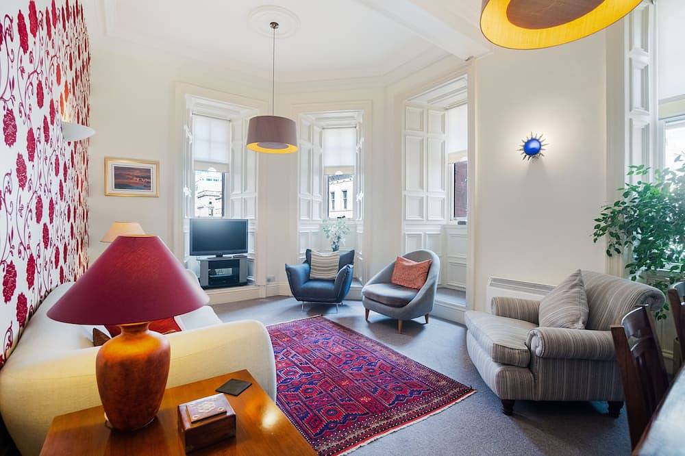 Entire apartment, Fantastic, spacious apartment in the heart of Glasgow. in Glasgow, Greater Glasgow and Clyde Valley