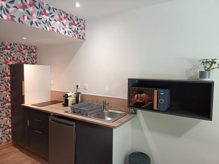 Location de vacances pour 2 personnes, avec jardin ainsi que vue et terrasse, animaux acceptés à Arlos