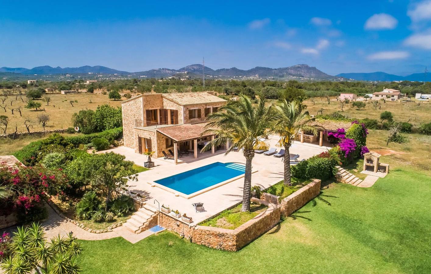 Rückzugsort mit Meerblick, Terrasse, Pool, Grill - 2,5 km zum Strand von s'Illot in Sant Llorenç des Cardassar, Mallorca Osten
