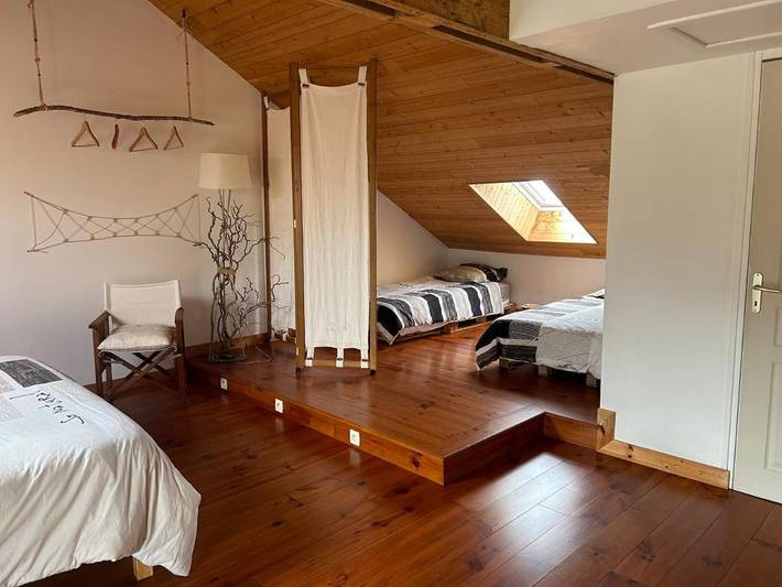 Gîte pour 4 personnes, avec vue et terrasse ainsi que jardin et piscine à La Fresnais - 4