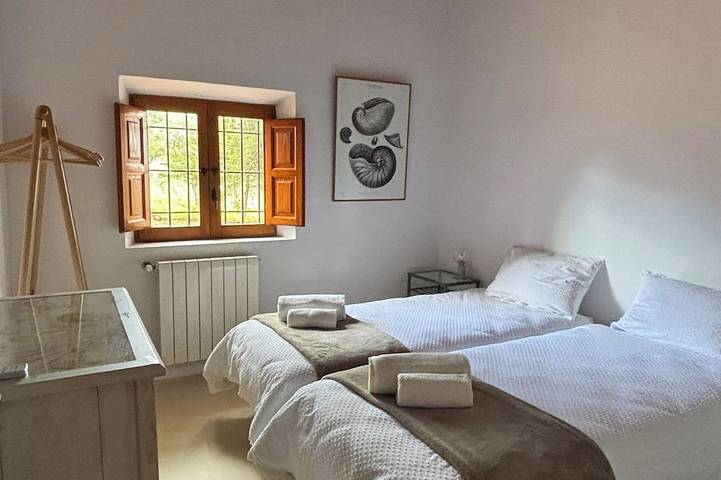 Magical Ibicencan house surrounded by nature and peace. Ideal for families and groups. in St Miquel de Balansat, Sant Joan de Labritja