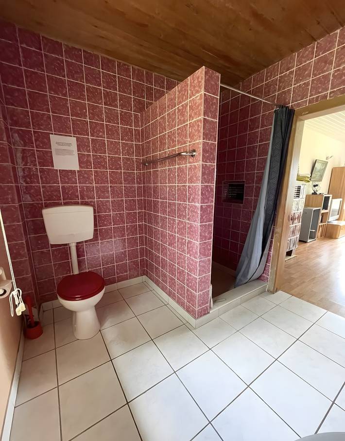 Ferienhaus 'Sommerhaus Seeblick' mit Seeblick, privater Terrasse & Gemeinschaftsgarten in Am Mellensee, Dahme-Seengebiet