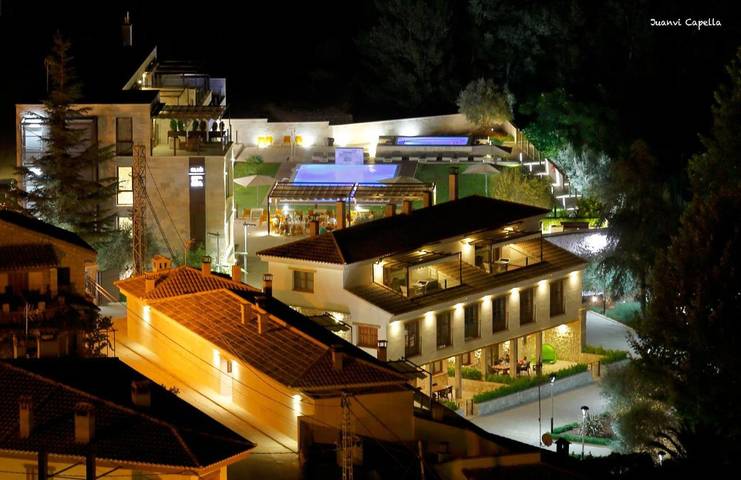 Chalet para 2 personas, con Balcón y Terraza además de Jacuzzi y Jardín en Provincia de Albacete