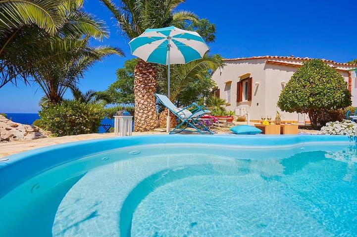 Chalet para 6 personas, con balcón además de jacuzzi y sauna, Se admiten mascotas - 1