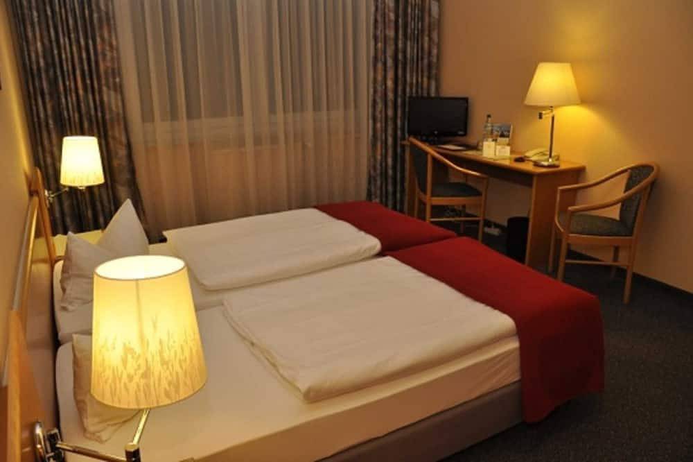 Doppelzimmer Standard - Hotel Am Tierpark *** in Güstrow, Mecklenburgische Seenplatte