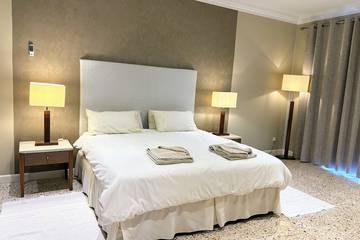 Villa for 14 People in Mellieha, Malta Island, Photo 1