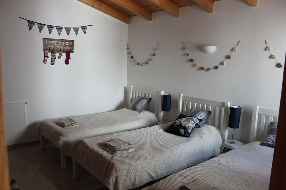 Atemberaubende 3-Bett-Villa mit privatem Pool und ländlichem Blick in der Nähe von Loule & Faro in São Brás de Alportel, Faro Distrikt