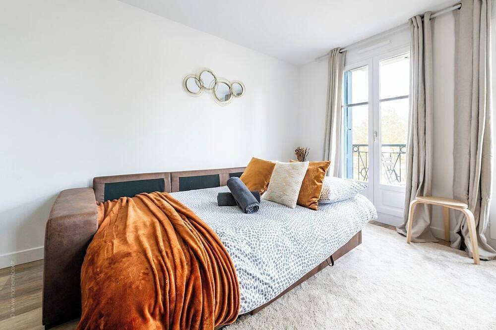 Entire apartment, Le Mana, 7 people 2 bedrooms 12 min to Disneyland in Bailly-Romainvilliers, Seine-et-Marne