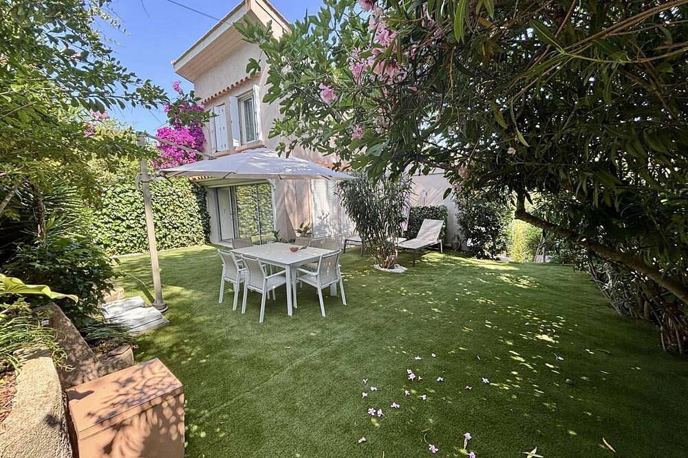 Charming 4-room house, 6 people, 400m from the beach in Agay, Saint-Raphaël