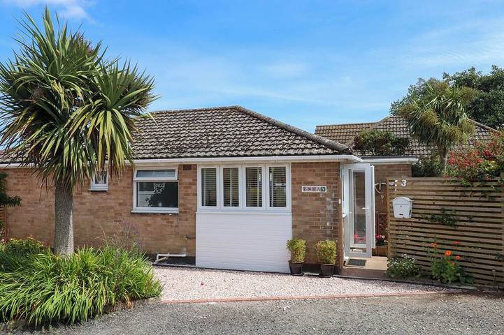 Cottage for 4 people, with garden and hot tub in Kingswear