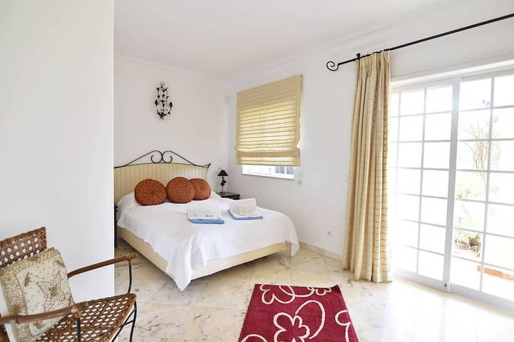 Luxury villa with private pool, seaview, 2300qm in Alvor, Faro District
