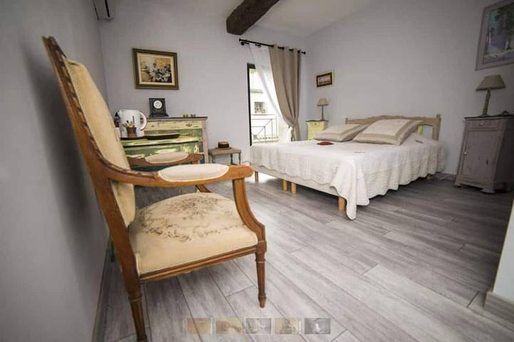 Location de vacances pour 9 personnes, avec jardin et jacuzzi à Bernis - 4