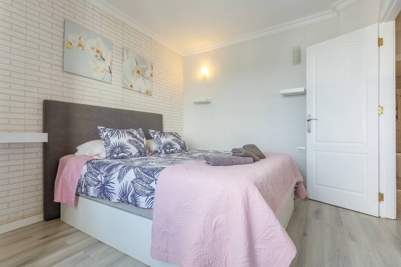 Apartamento entero, Apartamento Casita Independiente Frente al Mar con Terraza y Wi-Fi in El Pris, Tacoronte