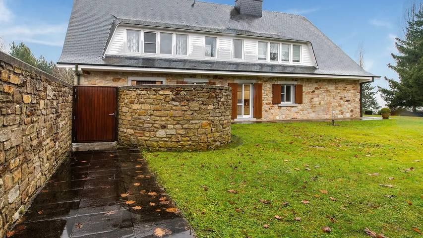 Ferienhaus für 10 Personen, mit Terrasse