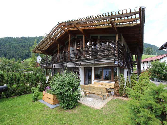 Geheel appartement, Modern appartement met tuin in Kirchdorf in Tirol, Kaisergebirge