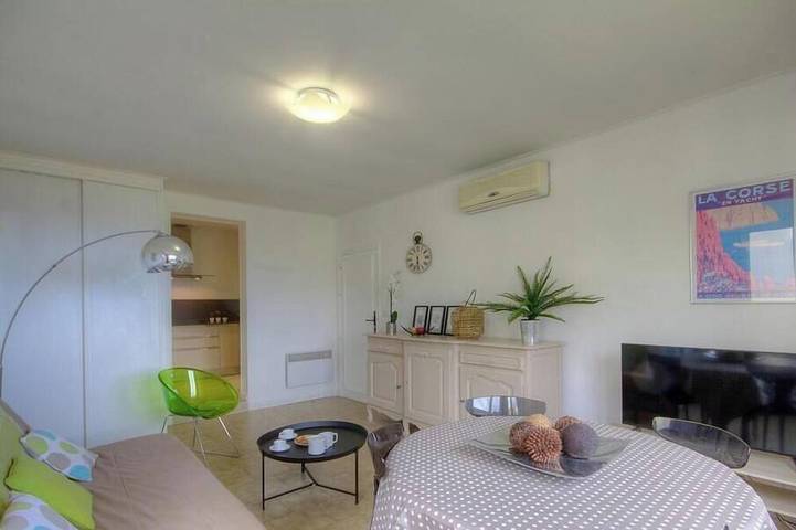 Location de vacances pour 2 personnes, avec terrasse à Lama - 2