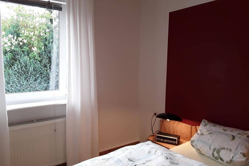 Ganze Wohnung, Zuhause auf Zeit am Rand der Documenta-Stadt Kassel in Lohfelden, Hessisches Bergland