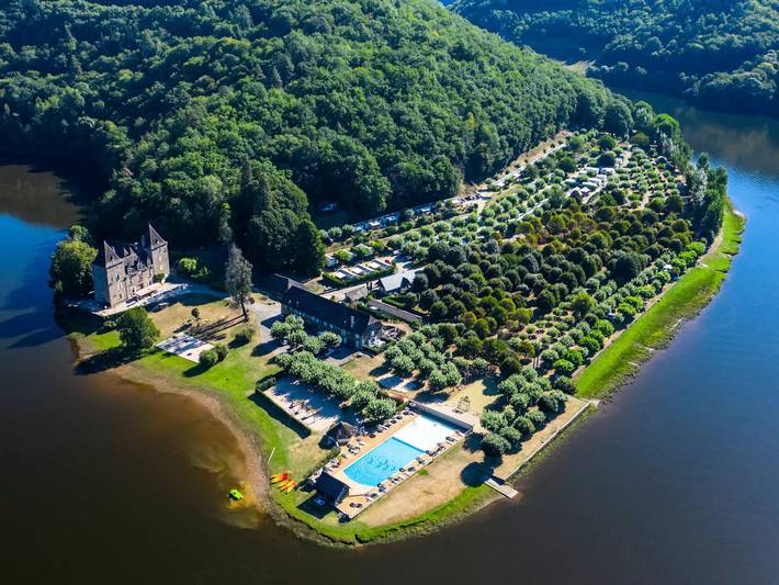 Camping pour 4 personnes, avec vue et terrasse, animaux acceptés dans le Limousin - 2