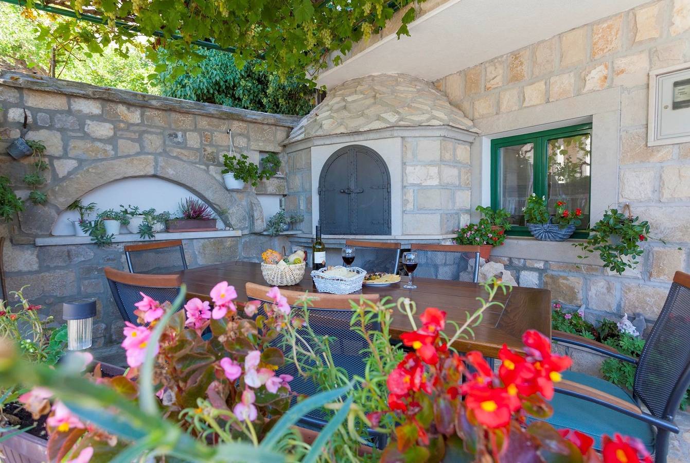 Maison de vacances pour 6 personnes avec balcon/terrasse in Makarska, Makarska riviera