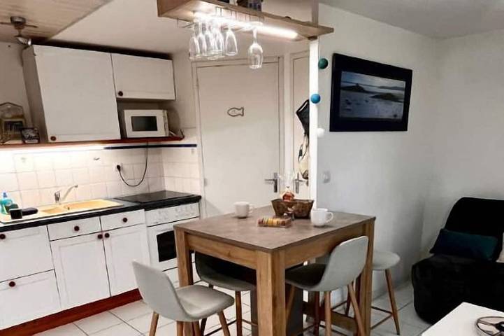 Appartement de vacances pour 6 personnes, avec piscine et jardin