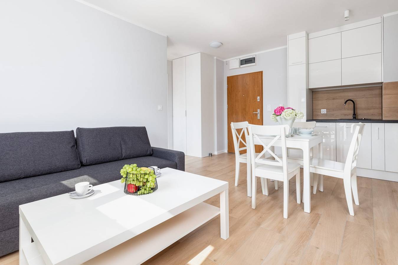 Ganze Wohnung, Comfortable Apartment with Sauna | Balcony | 550 m to the Beach in Międzywodzie, Baltic Sea Pomerania
