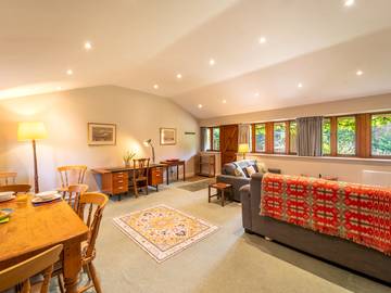 Glamping for 4 People in The Cotswolds, South East England, Photo 1