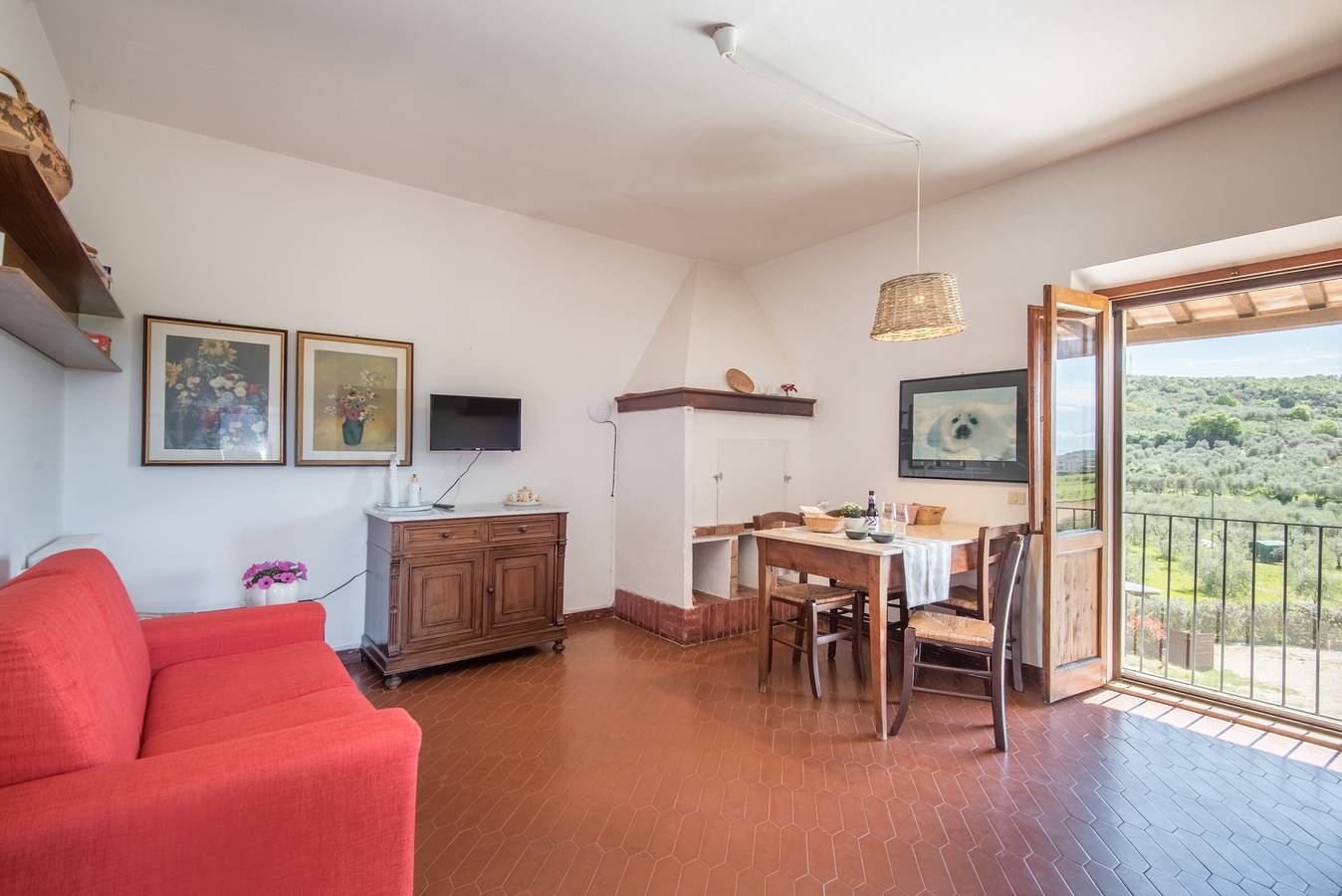 Agriturismo 'Podere Del Pereto Bio- 201' con piscina condivisa, terrazza privata e Wi-Fi in Rapolano Terme, Siena e dintorni