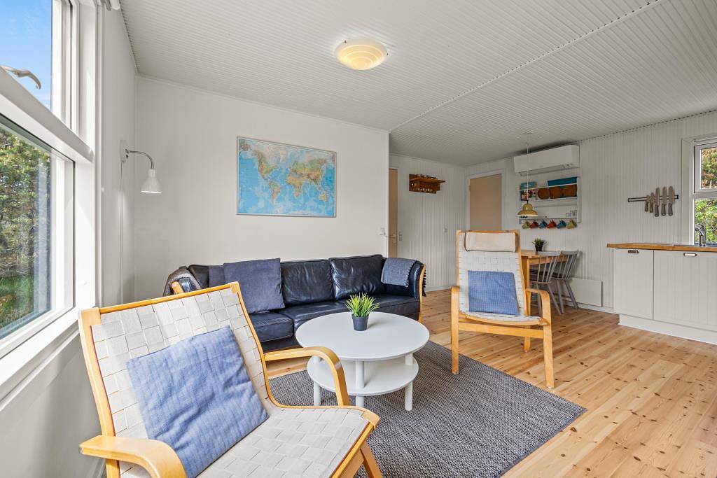 Charming small holiday home for 4 guests in Vejers in Vejers Strand, Varde en omgeving