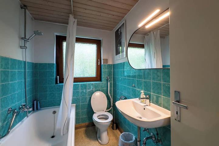 Ganze Wohnung, Sunroom 2 Bed Apartment West Town in Heidenheim, Schwäbische Alb Radweg Region