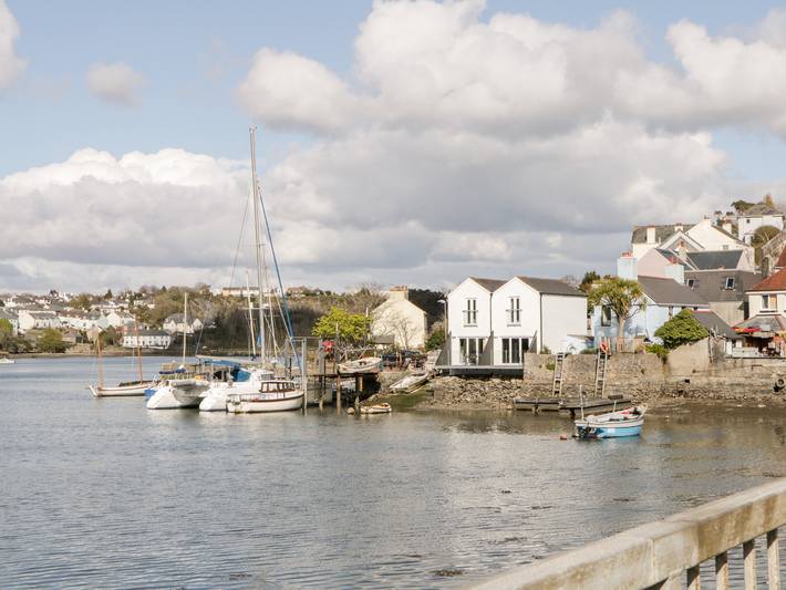 Log cabin for 3 people, with Balcony and Terrace as well as Garden and Lake view in Plymouth