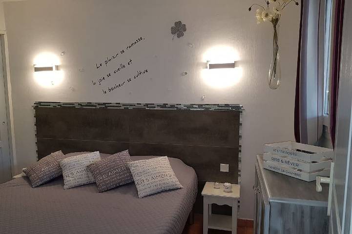 Ferienwohnung für 4 Personen, mit Terrasse und Pool in Les Issambres - 3