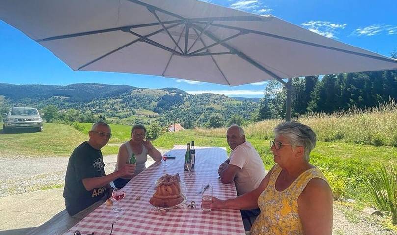 Chalet pour 15 personnes, avec jacuzzi et terrasse ainsi que jardin et sauna à La Bresse - 2