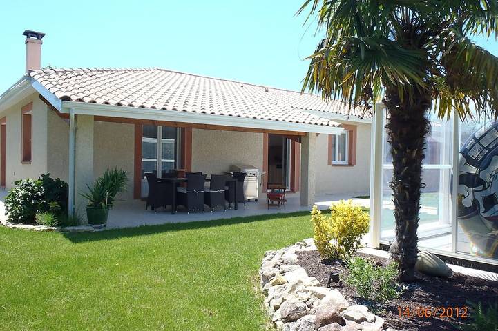 Location de vacances pour 6 personnes, avec sauna ainsi que jardin et jacuzzi, animaux acceptés à Muret - 4