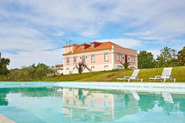Gîte pour 2 personnes, avec piscine et jardin dans Serra De El Rei
