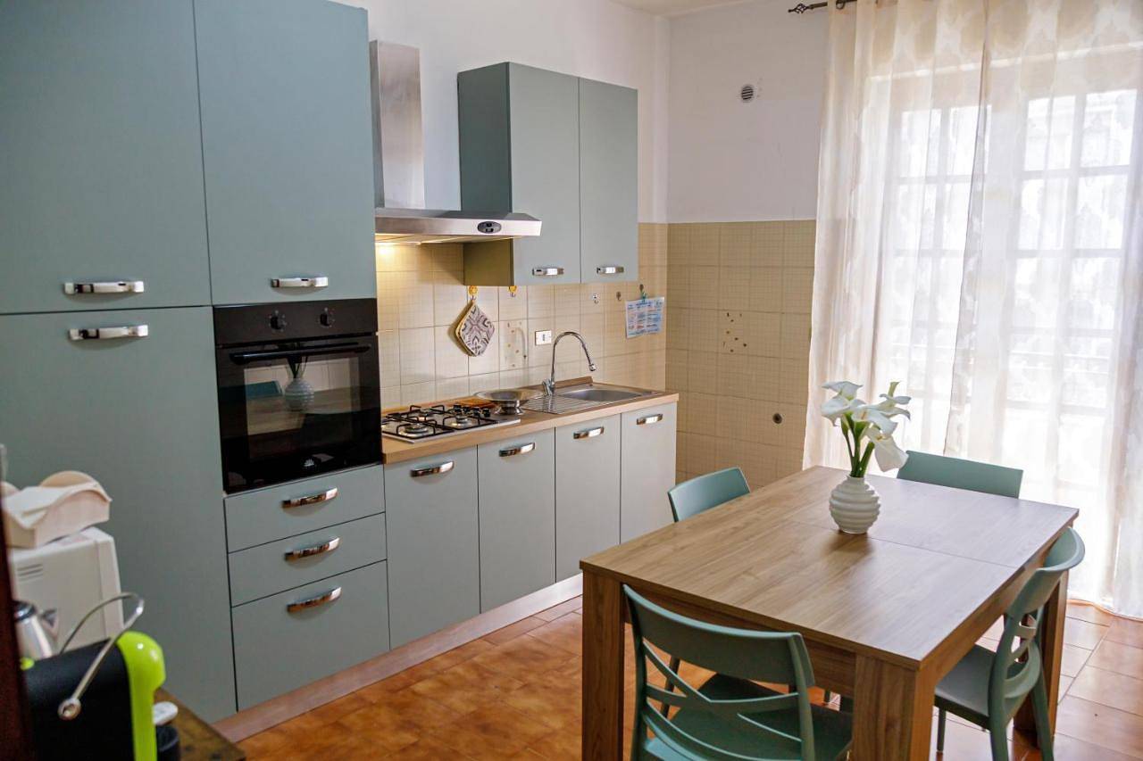 Ganze Wohnung, Gli agrumi di Nonna Peppina - Appartamento Limoni in Mondragone, Caserta Provinz
