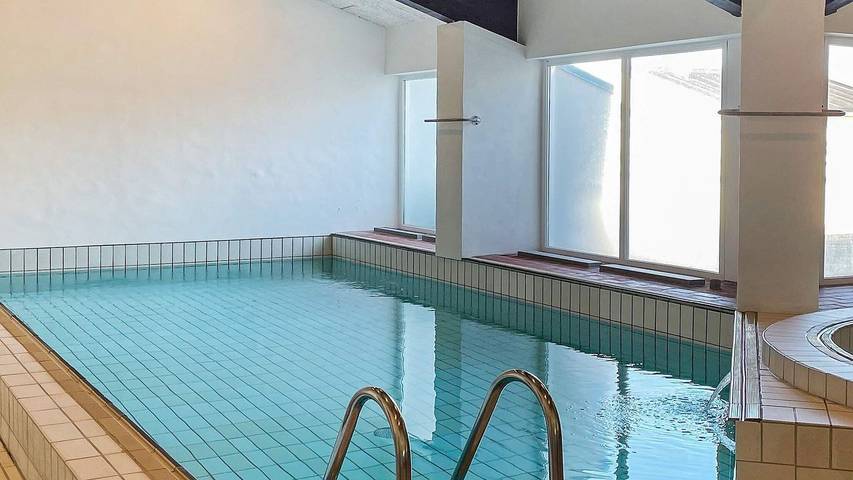 Ferienwohnung für 6 Personen, mit Sauna und Terrasse sowie Pool in Tranum Strand