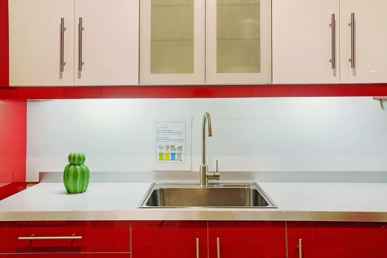 Entire studio, Studio Apartment “Vcv Puntilla” in Las Palmas de Gran Canaria with Wifi in La Isleta, Las Palmas de Gran Canaria