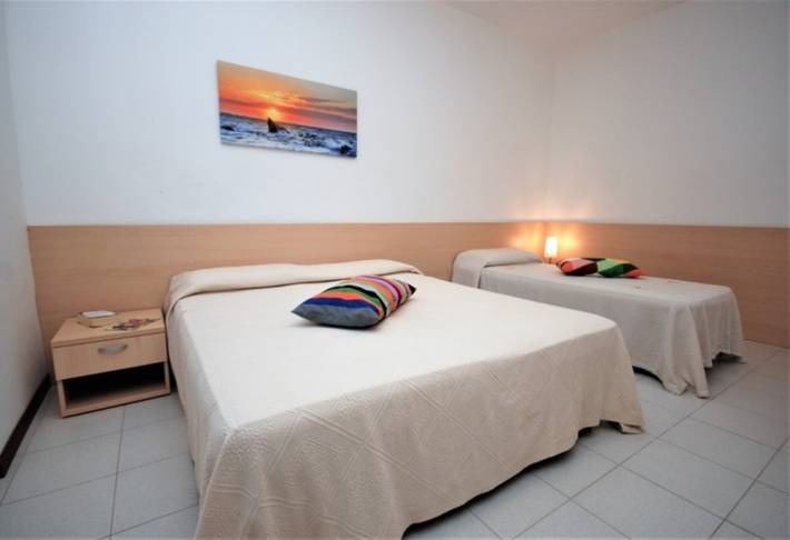 Gîte pour 6 personnes, avec vue et jardin, animaux acceptés à Lignano Sabbiadoro - 2