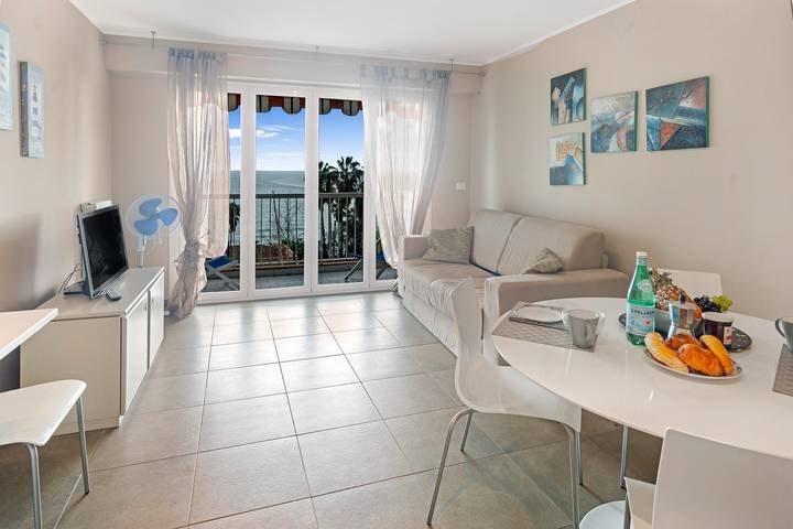 Ferienwohnung für 6 Personen, mit Meerblick und Terrasse, kinderfreundlich - 1