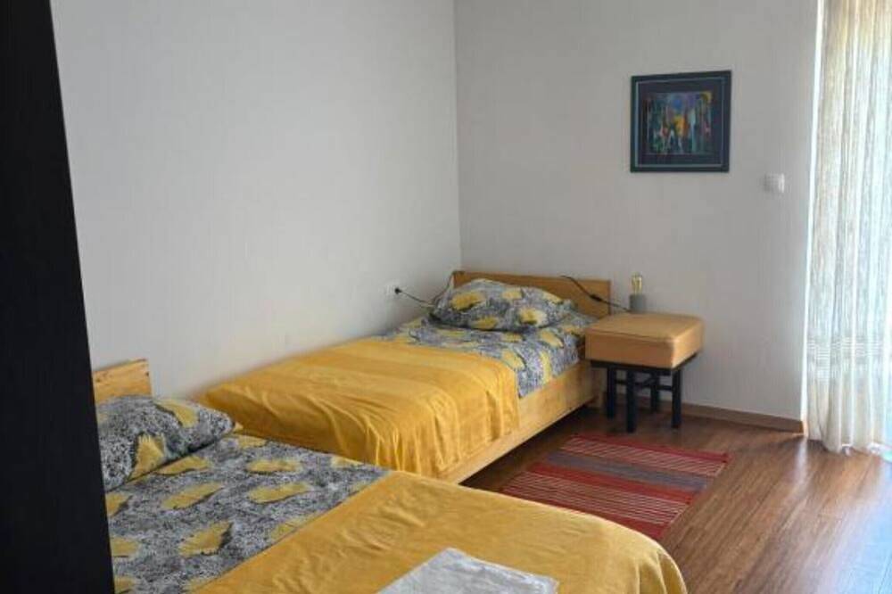 Villa Coral - Four bedroom villa with pool in Brac