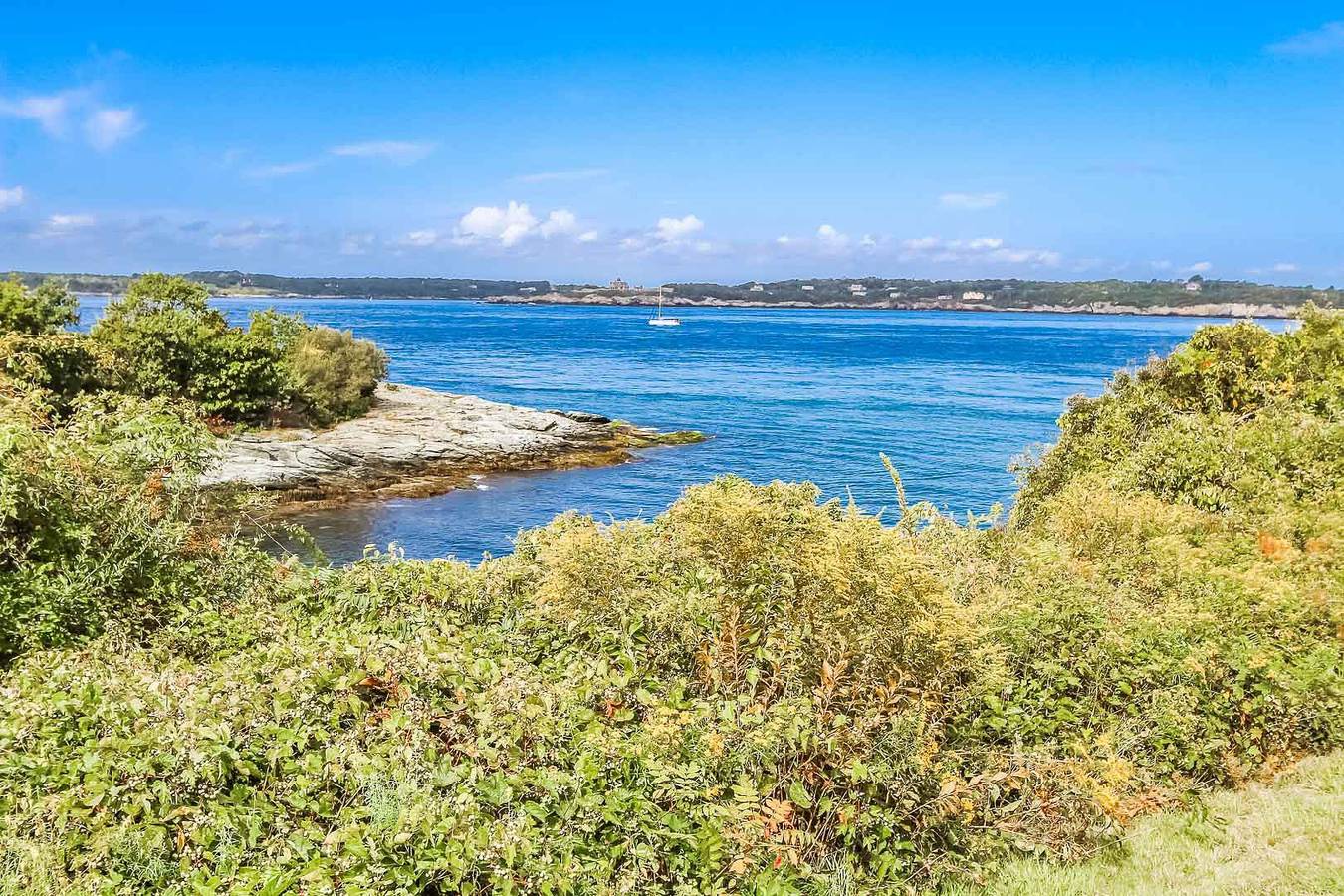 Vacation Rental for 6 Guests in Newport, Rhode Island