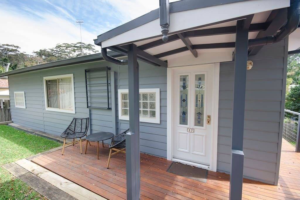 \"Happy Ours\" - Walking Distance to Shops & Beach in Avoca Beach, New South Wales