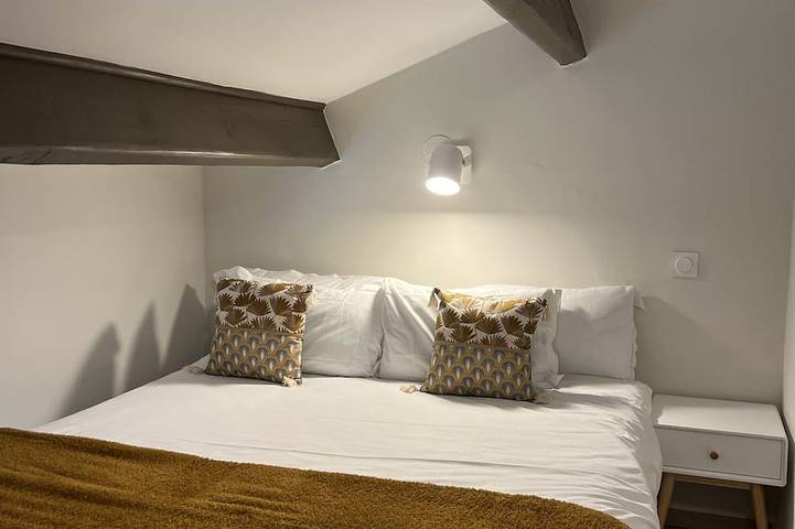 Gîte pour 4 personnes, avec balcon à Corte - 2