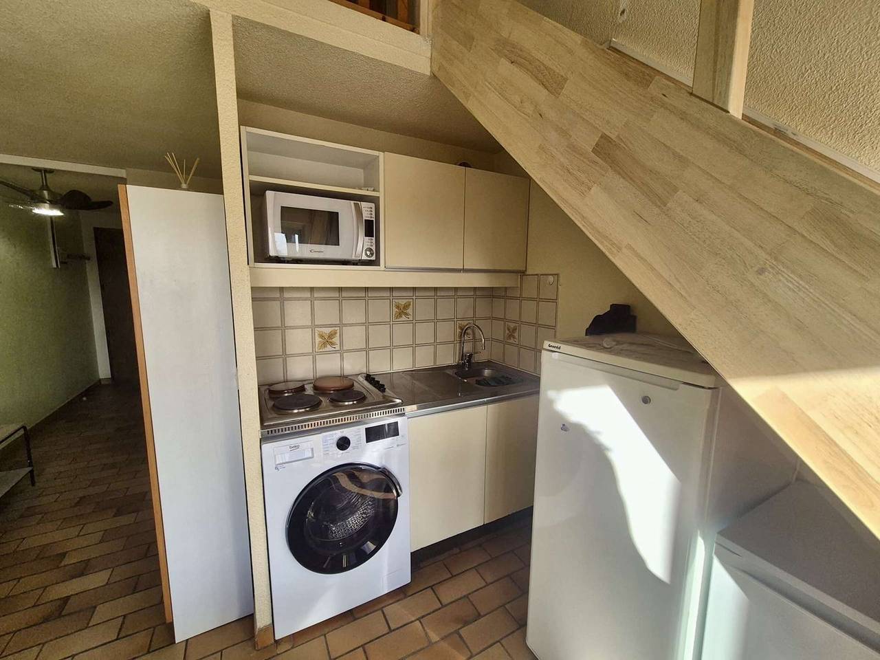 Appartement entier, T2 Mezzanine Climatisé avec Piscine et Parking à Cogolin in Port Cogolin, Cogolin
