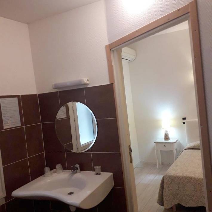 Hôtel pour 4 personnes dans Theatre Moliere Scene Nationale - 3