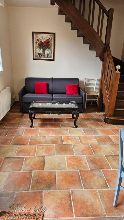 Location de vacances pour 7 personnes, avec piscine et terrasse à Moyaux - 2