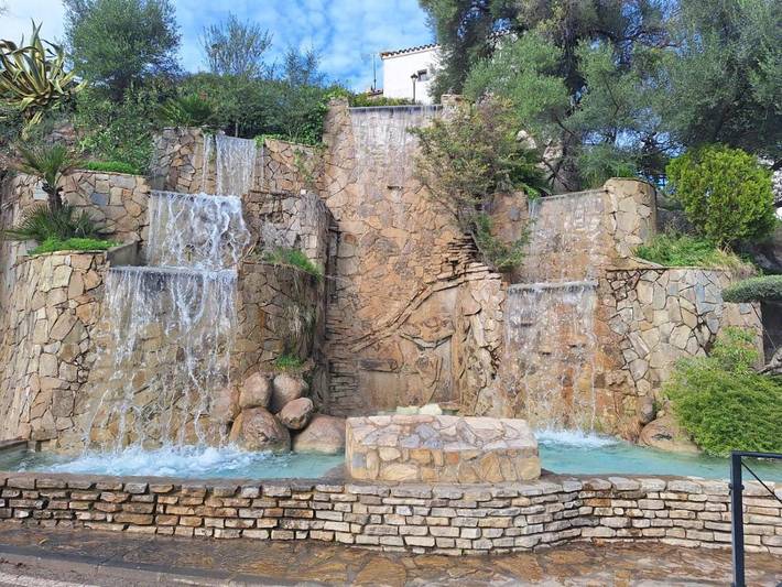 Apartamento para 6 personas, con Balcón y Terraza además de Jardín y Piscina para niños en Sierra de Grazalema